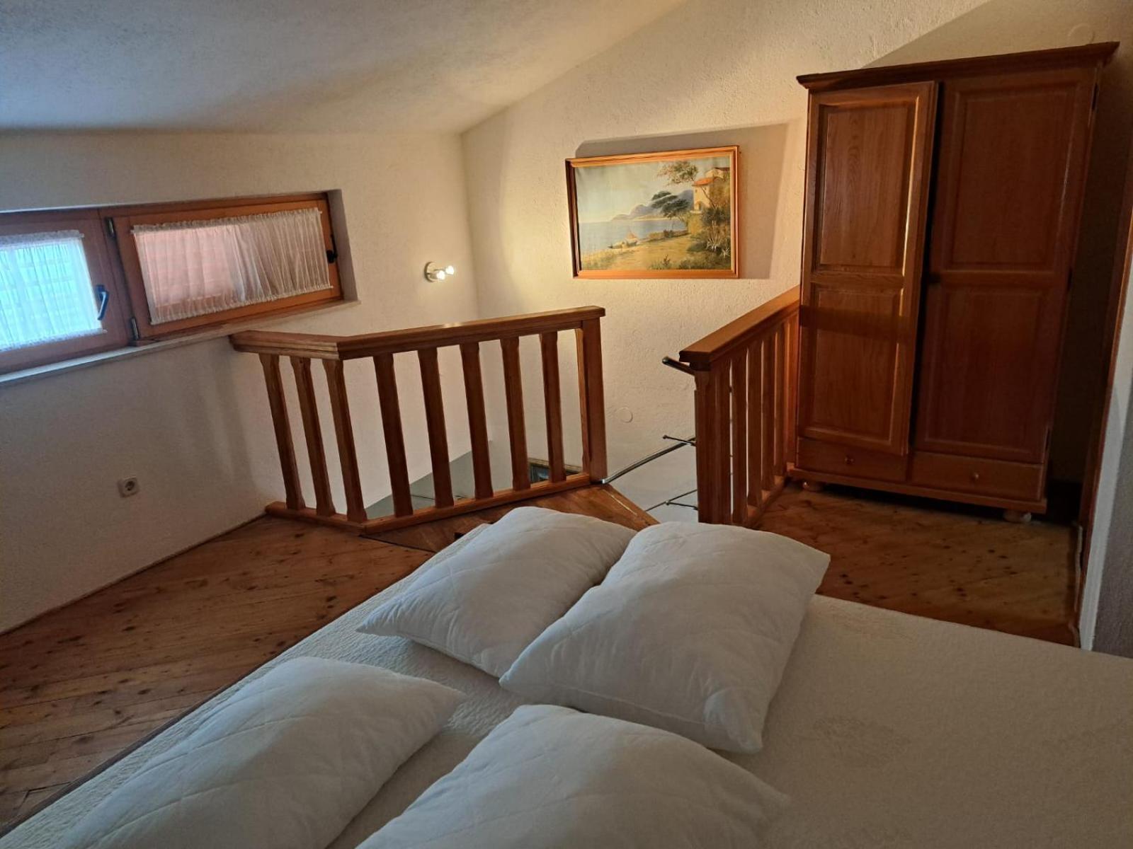 Villa Apartments Oliva Seget Vranjica Exterior foto